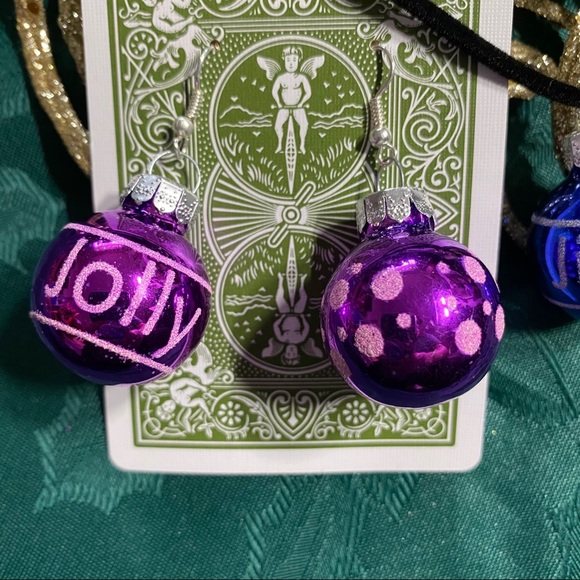 🎄New Christmas Bulb Earrings & Necklace Set - Picture 2 of 10